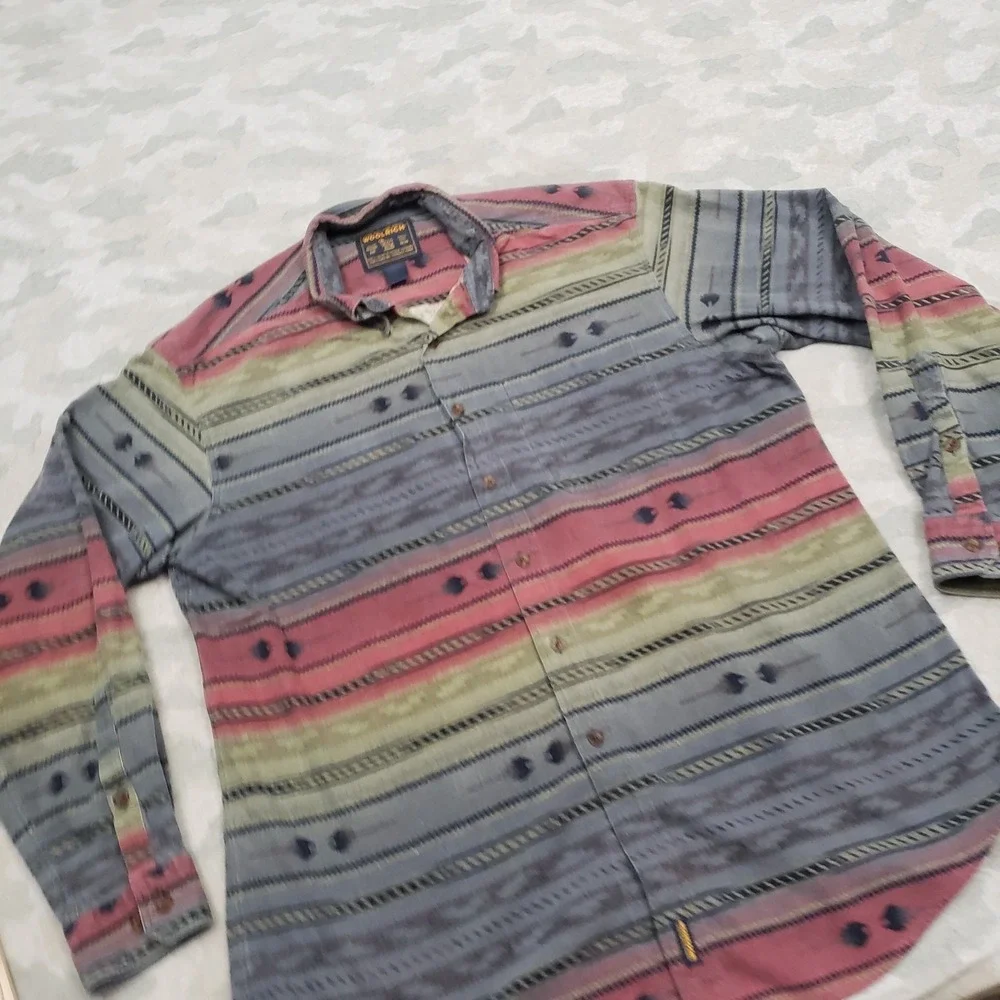 Woolrich‎ Shirt Mens XL Multicolor Long Sleeve Button Up Aztec Southwestern